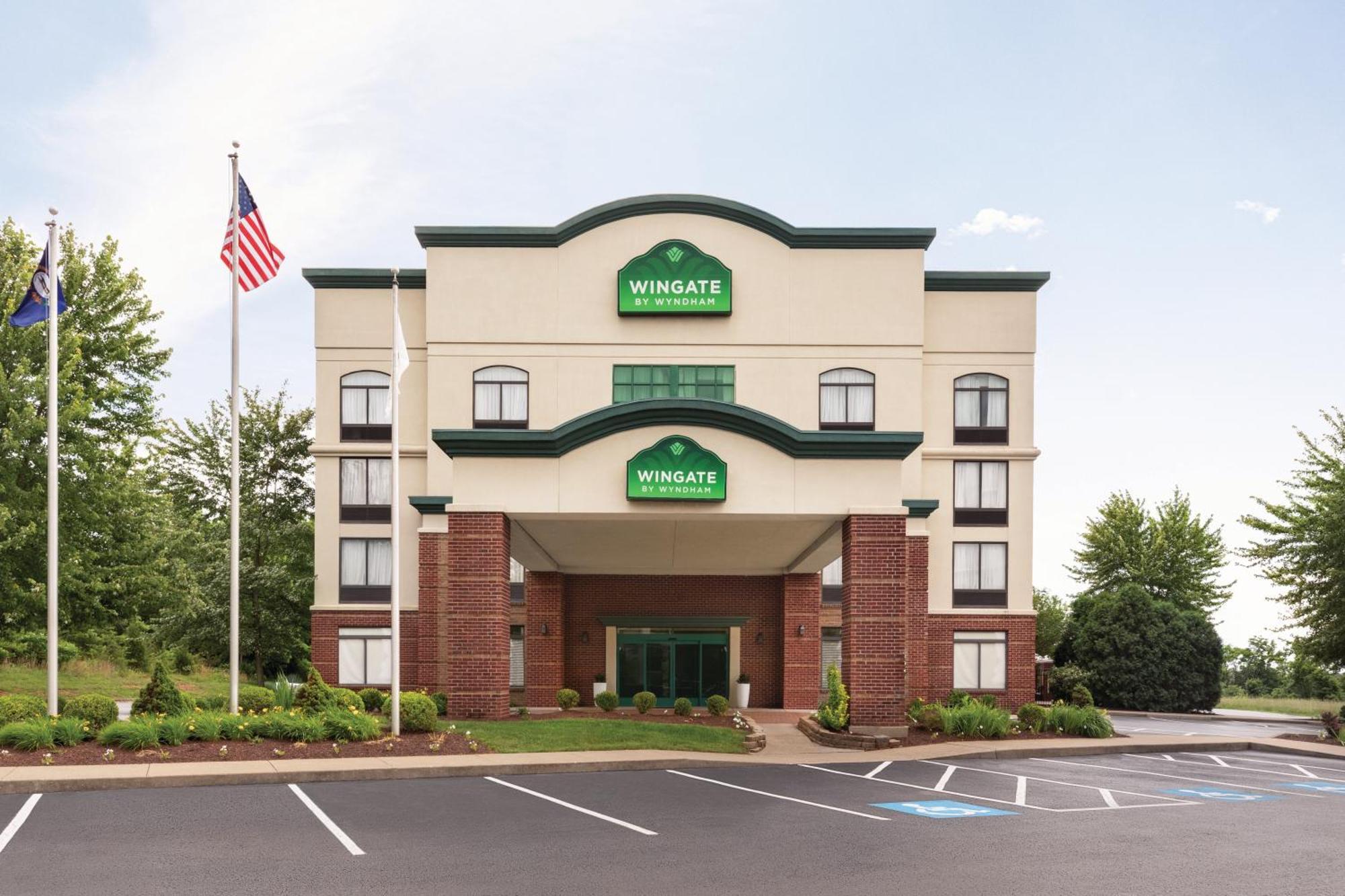 Wingate By Wyndham Louisville East Exterior foto